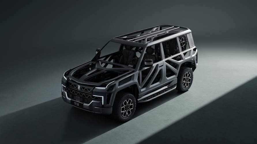 深圳南山区裕迅泽企业管理咨询仰望U8硬派越野的科技魅力，国能汽车对传统燃油车市场的冲击